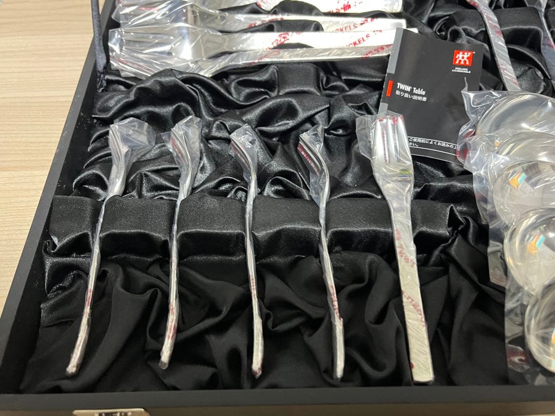 ZWILLING TWIN Table カトラリーセット ヘンケルス - メルカリ