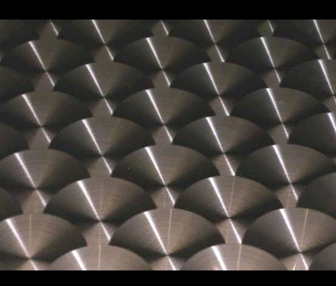 I.M.T-industry様　ウロコステンレス加工品 ステンレス平板 SUS304 片面ウロコ研磨｜製品情報｜日本ボデーパーツ