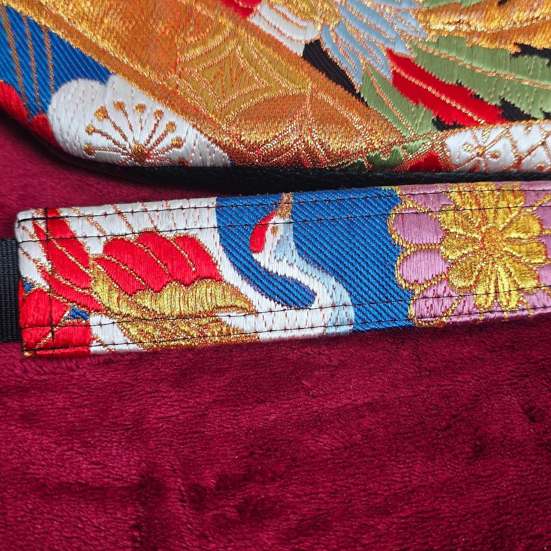 極美品・ほぼ未使用☆obico 帯リメイク ボディバッグ 鶴 牡丹 金糸