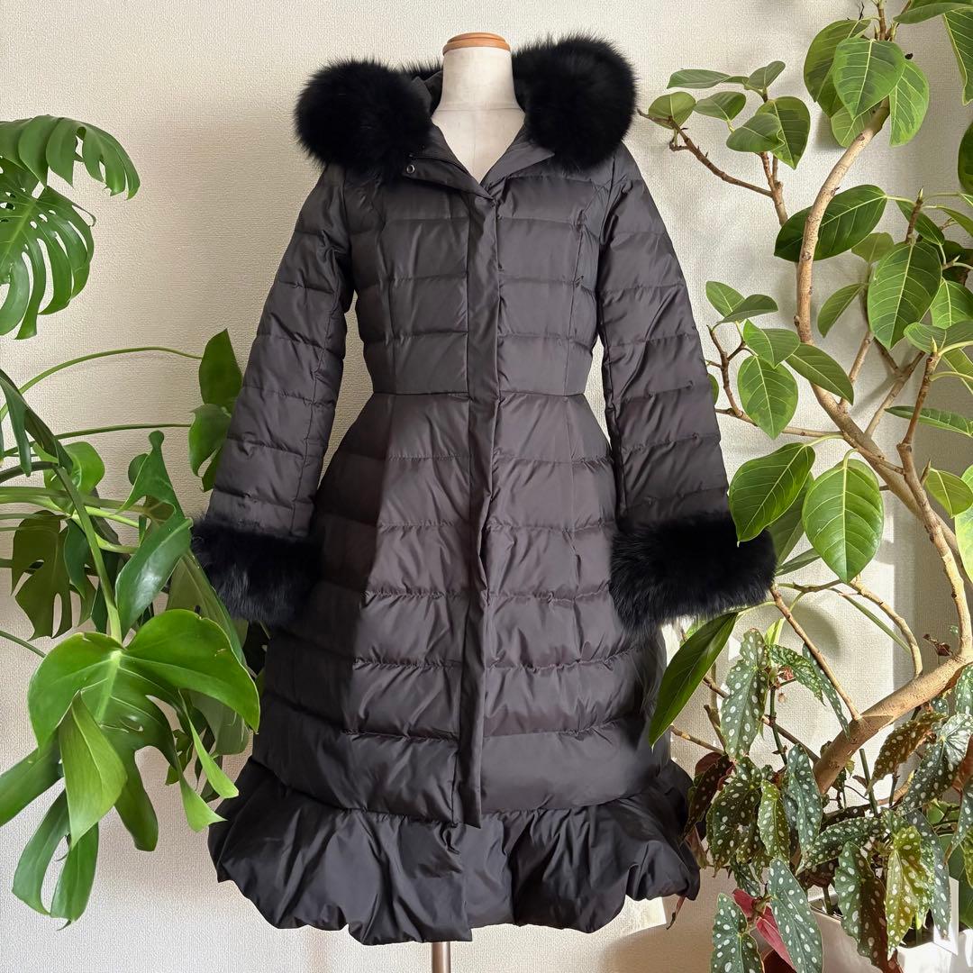 chestyロングダウンフォックスファー付きブラックA124 RUIRUE BOUTIQUE リュクシーフォックスファー付きロングダウンコート(7