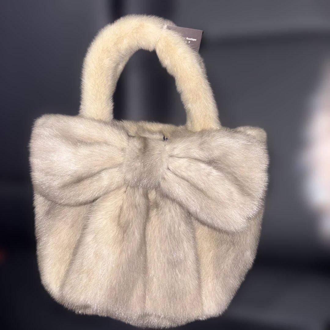 リ*ナ様 新品❣️ミンクリボンバック❣️優しいベージュ❣️ リボンショルダーバッグ,notch.| TOKYO DESIGN CHANNEL