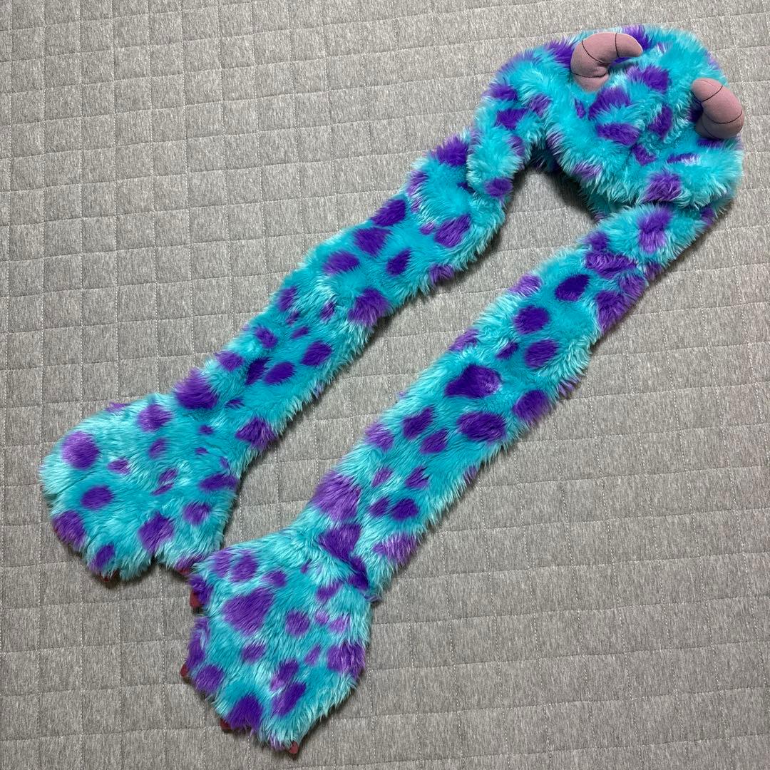 ディズニー モンスターズインクサリー 帽子 マフラー 手袋 ファン