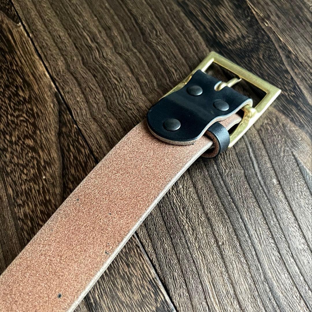 アウトレット品スタッズギャリソンベルト サドルレザー真鍮4cmHTC