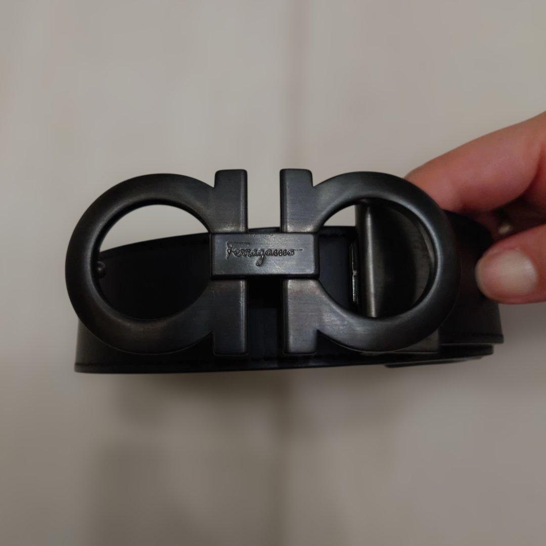 Ferragamo フェラガモ ガンチーニ　マッドグレーバックル　黒レザーベルト 楽天市場】FERRAGAMO フェラガモ ベルト 67 A254 メンズ リバーシブル