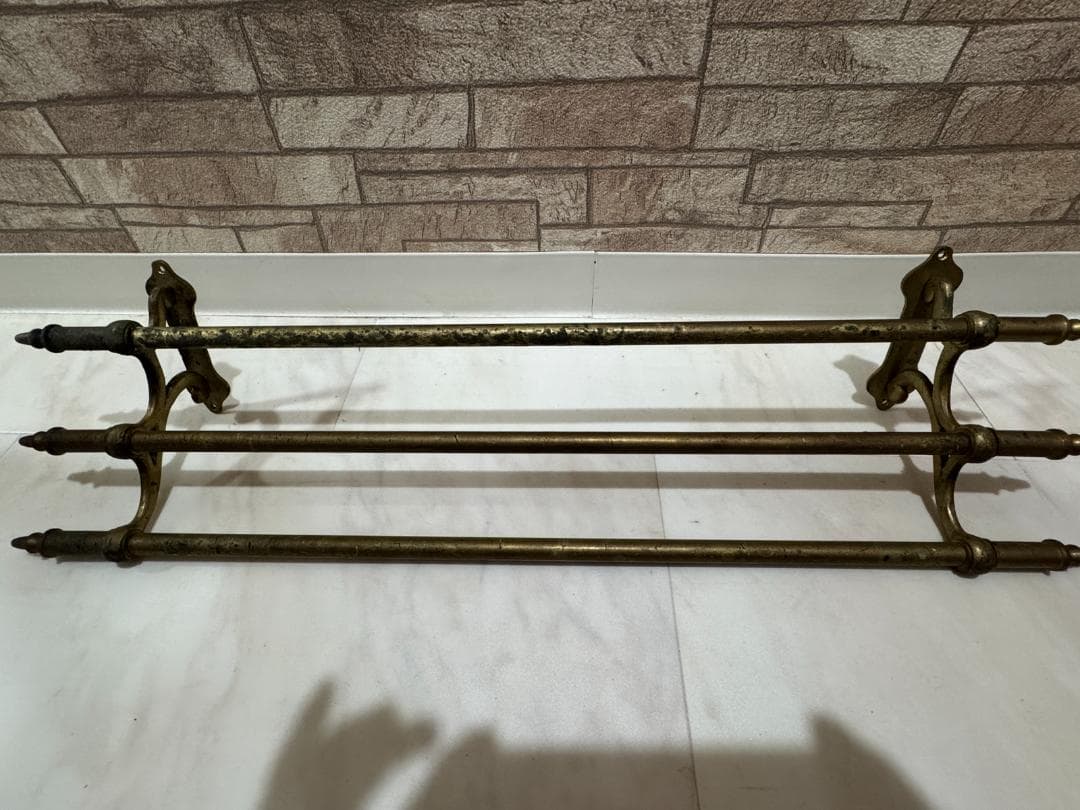 アンティークなタオルハンガー　バー3本 楽天市場】タオルハンガー アイアン m 定番 アンティーク ゴールド