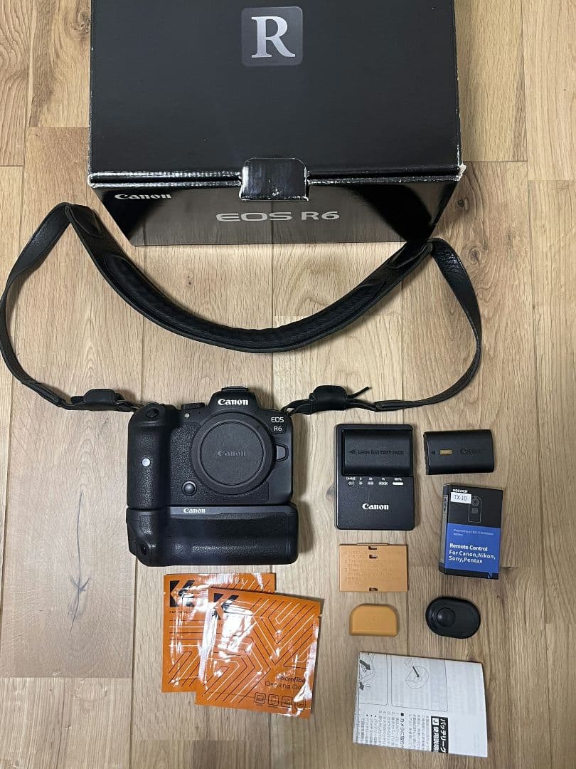 canon r6 キヤノン　バッテリーグリップ　ミラーレス　acru canon r6 キヤノン バッテリーグリップ ミラーレス acru - メルカリ