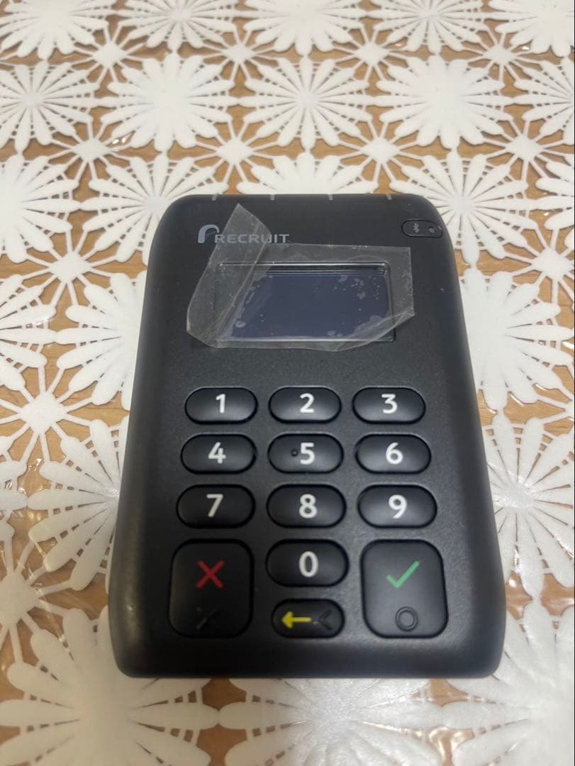 新品Recruit カードリーダー Yahoo!オークション -「エアリーダー」の落札相場・落札価格