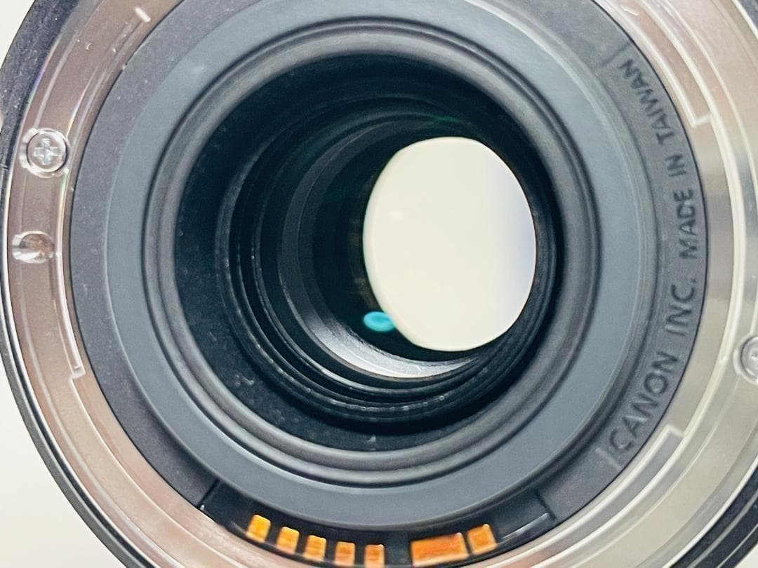 ☆美品☆Canon EF-S 18-200mm F3.5-5.6 IS キヤノン