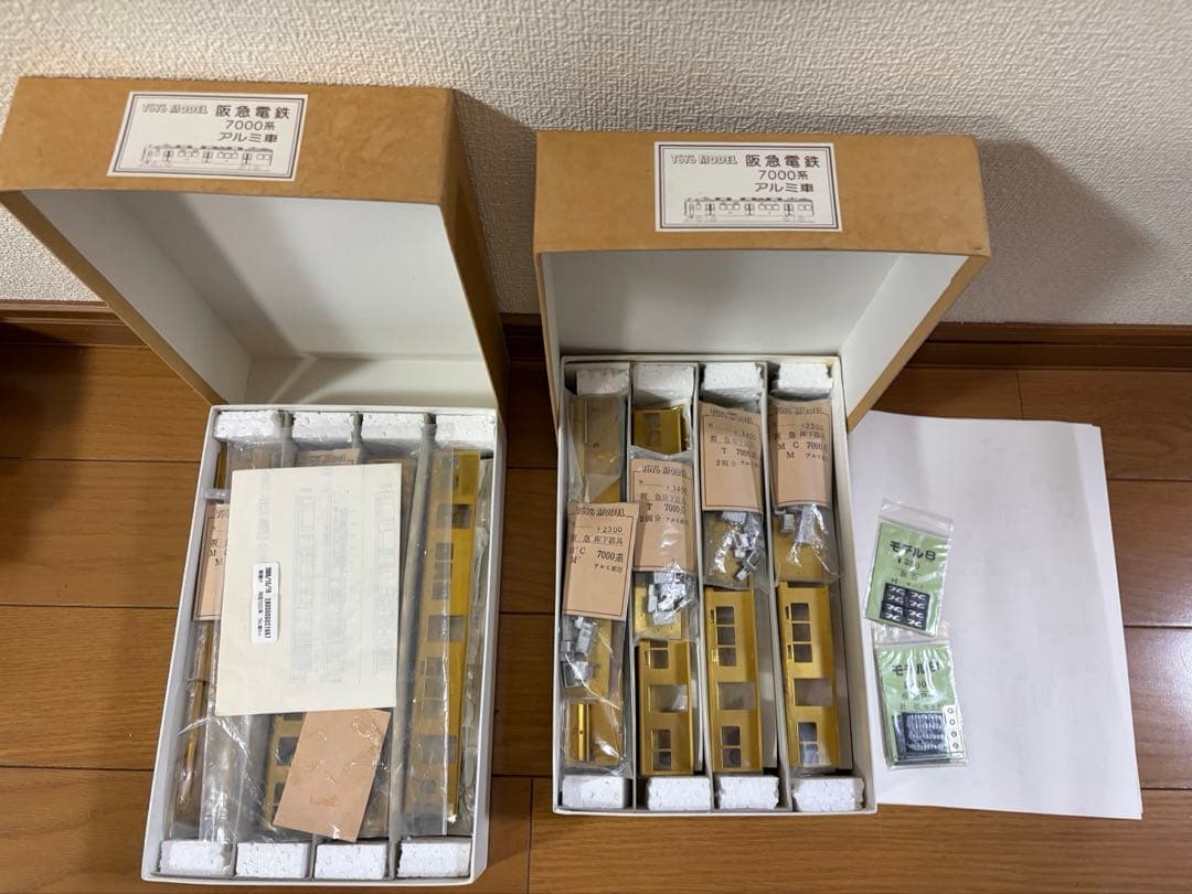 ユ*ン様 TOYO MODEL 阪急電鉄7000系アルミ車キット　未組立　HOゲ ひ*ん様 TOYO MODEL 阪急電鉄7000系アルミ車キット 未組立 HO
