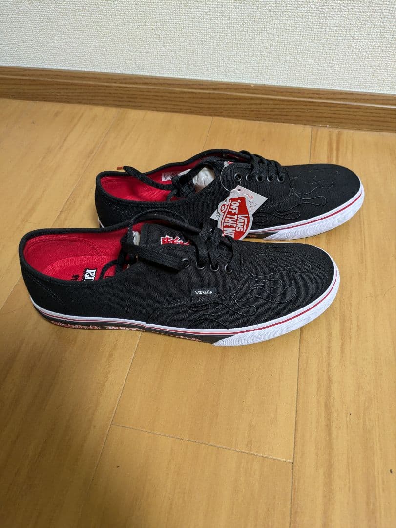 リッパーマガジン　VANS スニーカー　ローラーマガジン RIPPER magazine VANSコラボがやっと買えた話。 / 今日より明日、僕は