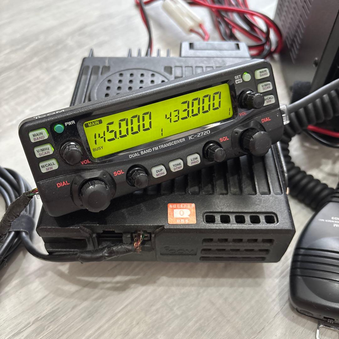 IC-2720 デュアルバンドトランシーバ Icom IC-2720 デュアルバンドトランシーバー ICOM IC-2720 デュアル