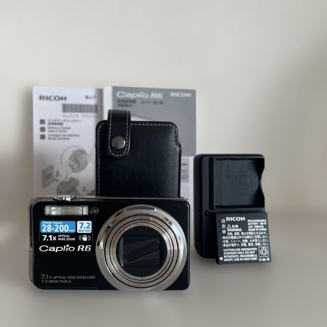 Ricoh Caplio R6 デジタルカメラ Amazon.co.jp: RICOH Digital Camera Caplio R6 Red : Electronics