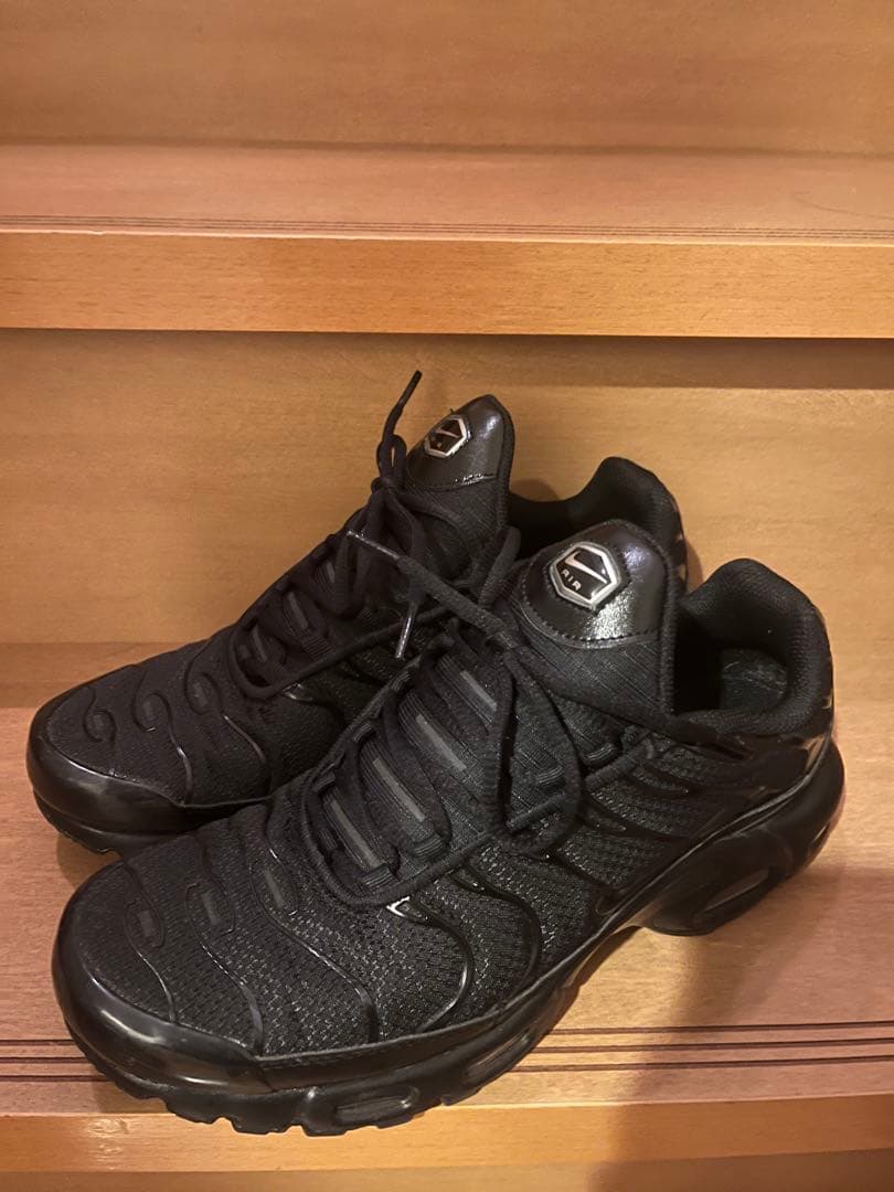 NIKE AIR MAX PLUS エアマックスプラス　黒　ナイキ　27cm NIKE AIR MAX PLUS BLACK/BLACK-BLACK（ナイキ エア マックス プラス