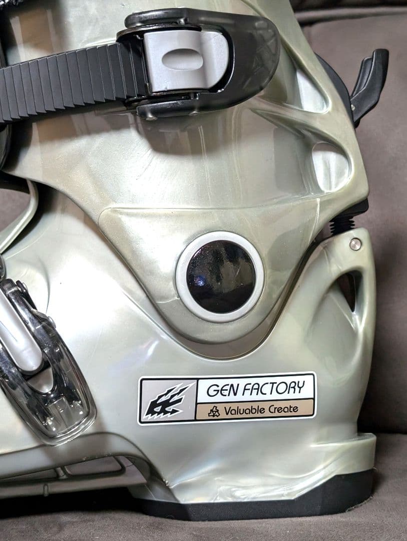 【極美品】GENFACTORY スキー ブーツ　24.5cm