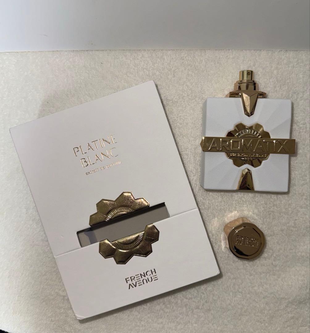 French Avenue x Aromatix Platine Blanc - メルカリ
