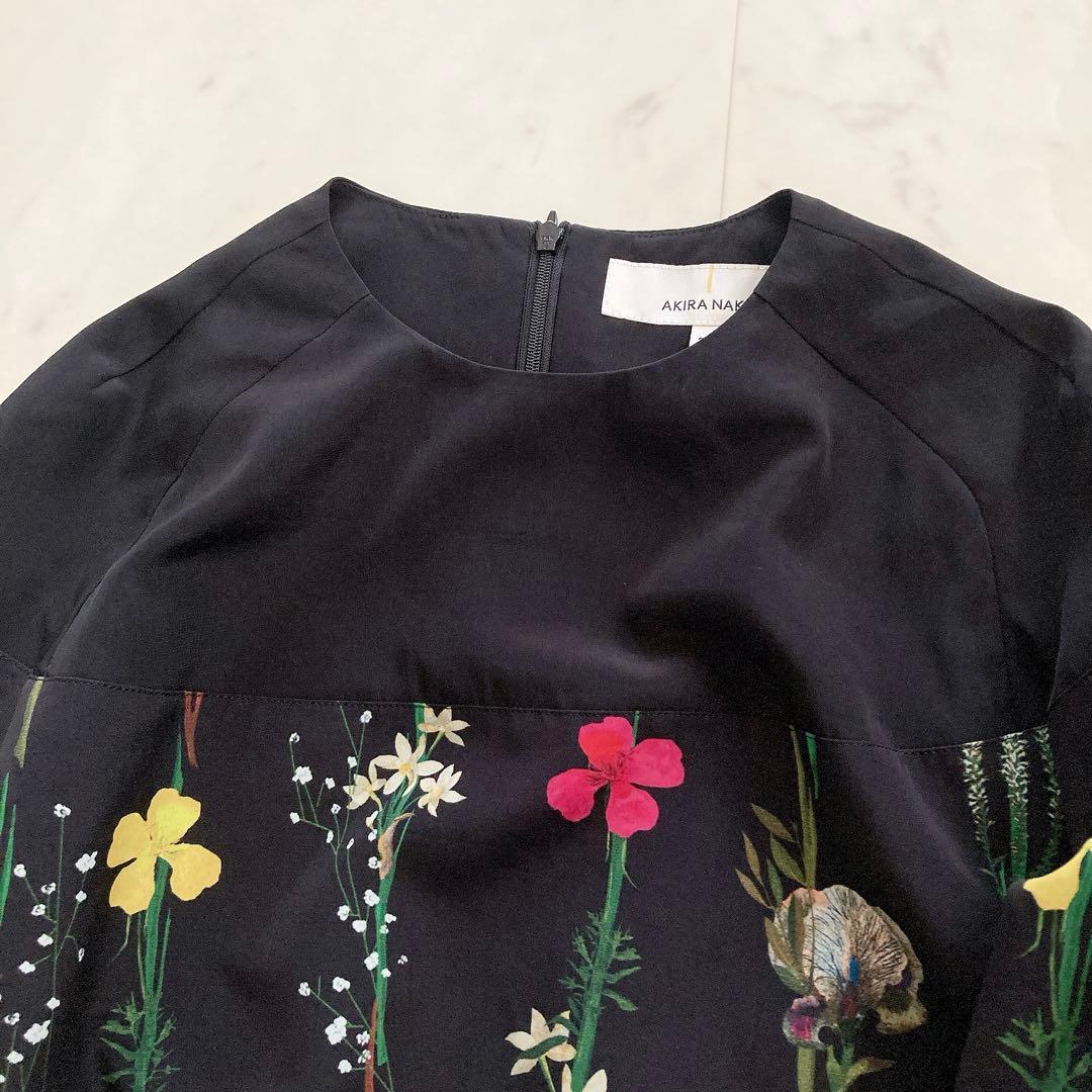 即完売品　アキラナカ　タックスリーブプルオーバー　花柄　黒　36
