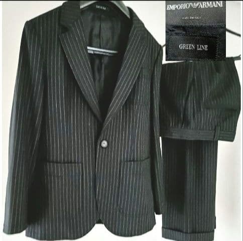 ほぼ未使用　エンポリオアルマーニ　EMPORIO ARMANI　スーツ　44 エンポリオ アルマーニ日本限定のオーダーシステムでスーツを仕立てる