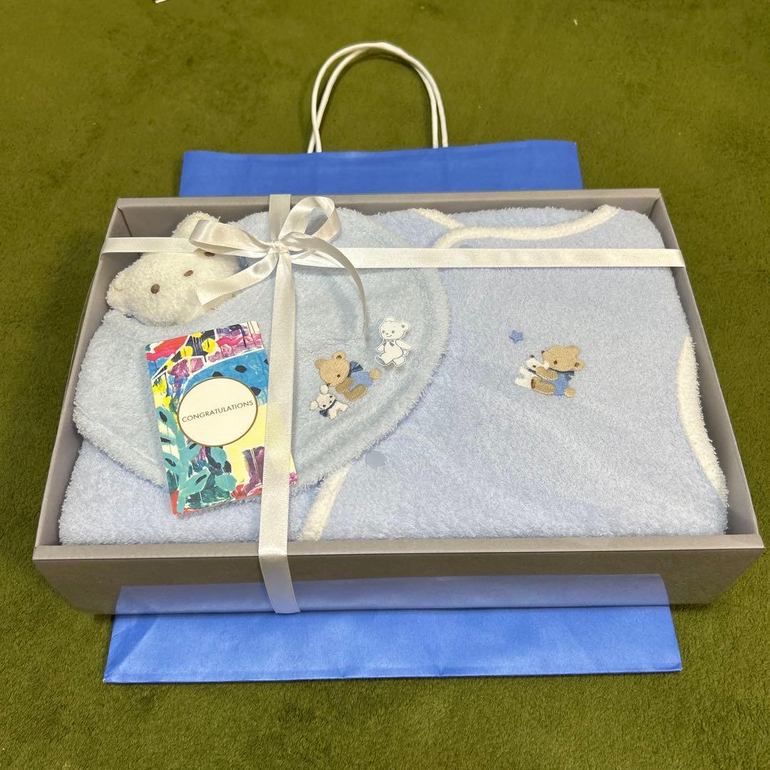 【新品未使用】ファミリアFamiliarギフトセット ギフトセット｜ファミリア公式オンラインショップ | ファミリア公式サイト