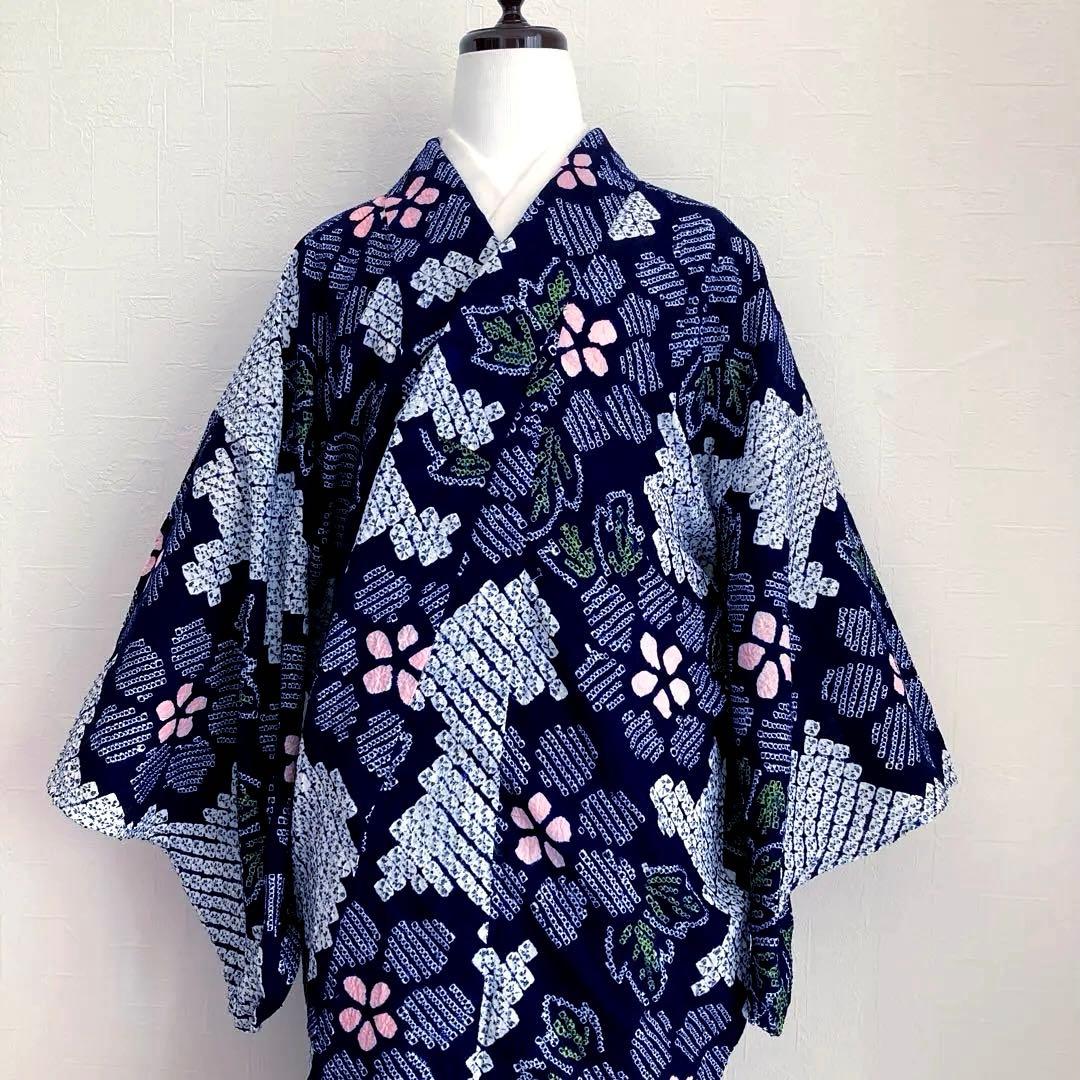 みっちん。 有松鳴海絞り浴衣・蜘蛛絞り 花模様　手縫い 広襟　No.-66 みっちん。様専用 有松鳴海絞り浴衣・蜘蛛絞り 花模様 手縫い 広襟 No