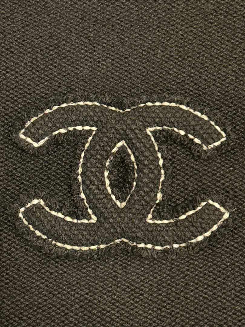 CHANEL ニットマフラー CCマーク新品未使用品　カシミヤ100% 楽天市場】CHANEL シャネル ニットマフラー AAB422 B22072 レディース