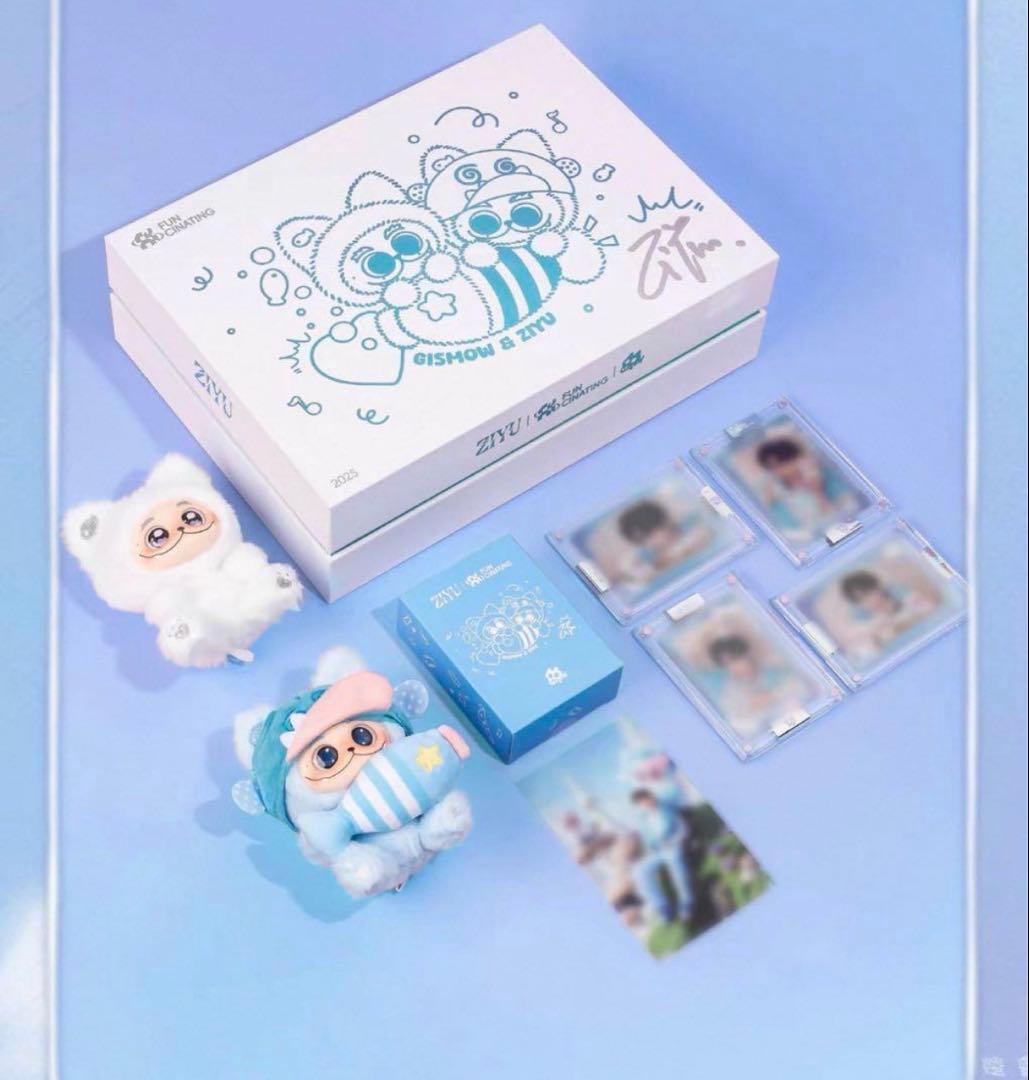 公式]梓渝 GISMOW×ZIYUの数量限定コラボグッズ ぬいぐるみ