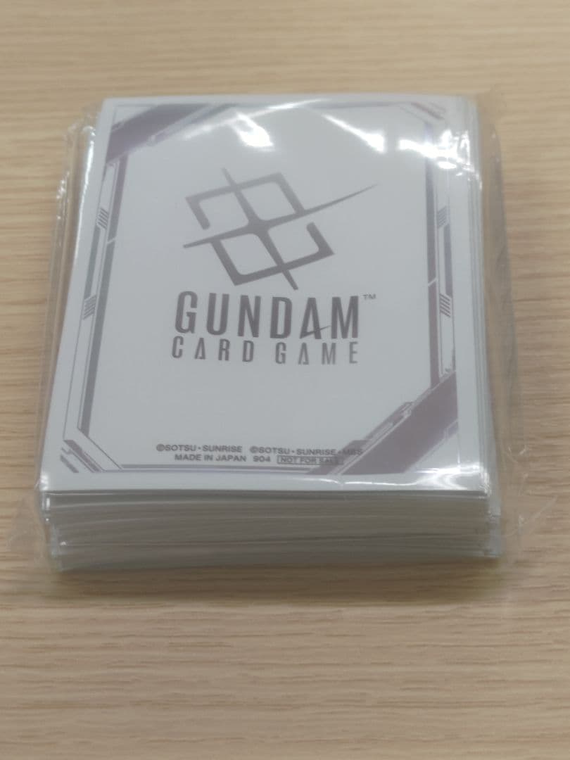 未使用 ガンダムカードゲーム β版 体験会 スリーブ 70枚 - メルカリ