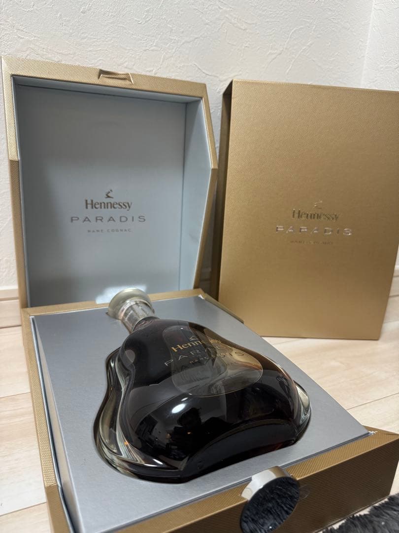 Hennessy Paradis ブランデー 専用ボックス付き 楽天市場】☆即日発送【正規品Hennessyコニャック】ヘネパラ