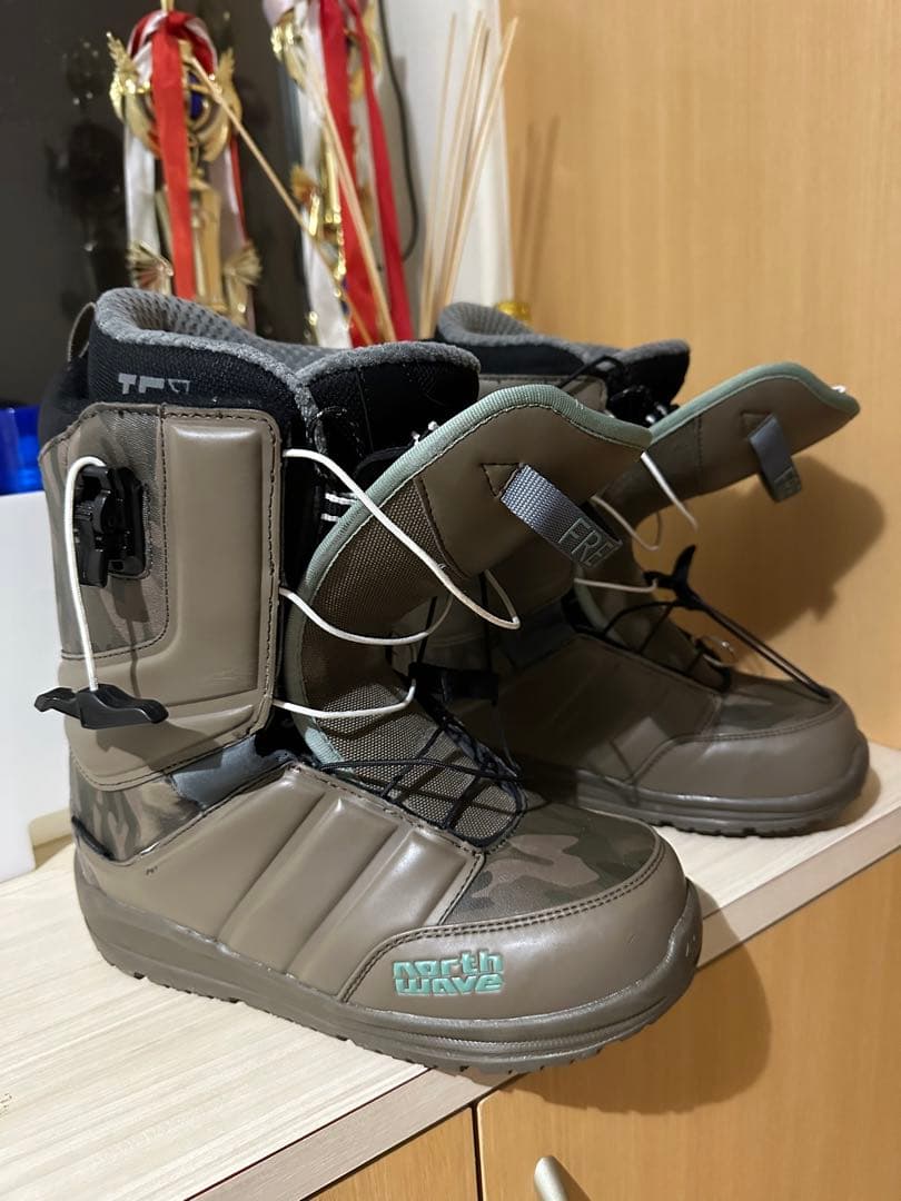 ノースウェーブ　スノーボードブーツ　メンズ ノースウェーブ（NORTH WAVE）（メンズ）スノーボードブーツ FREEDOM SAND