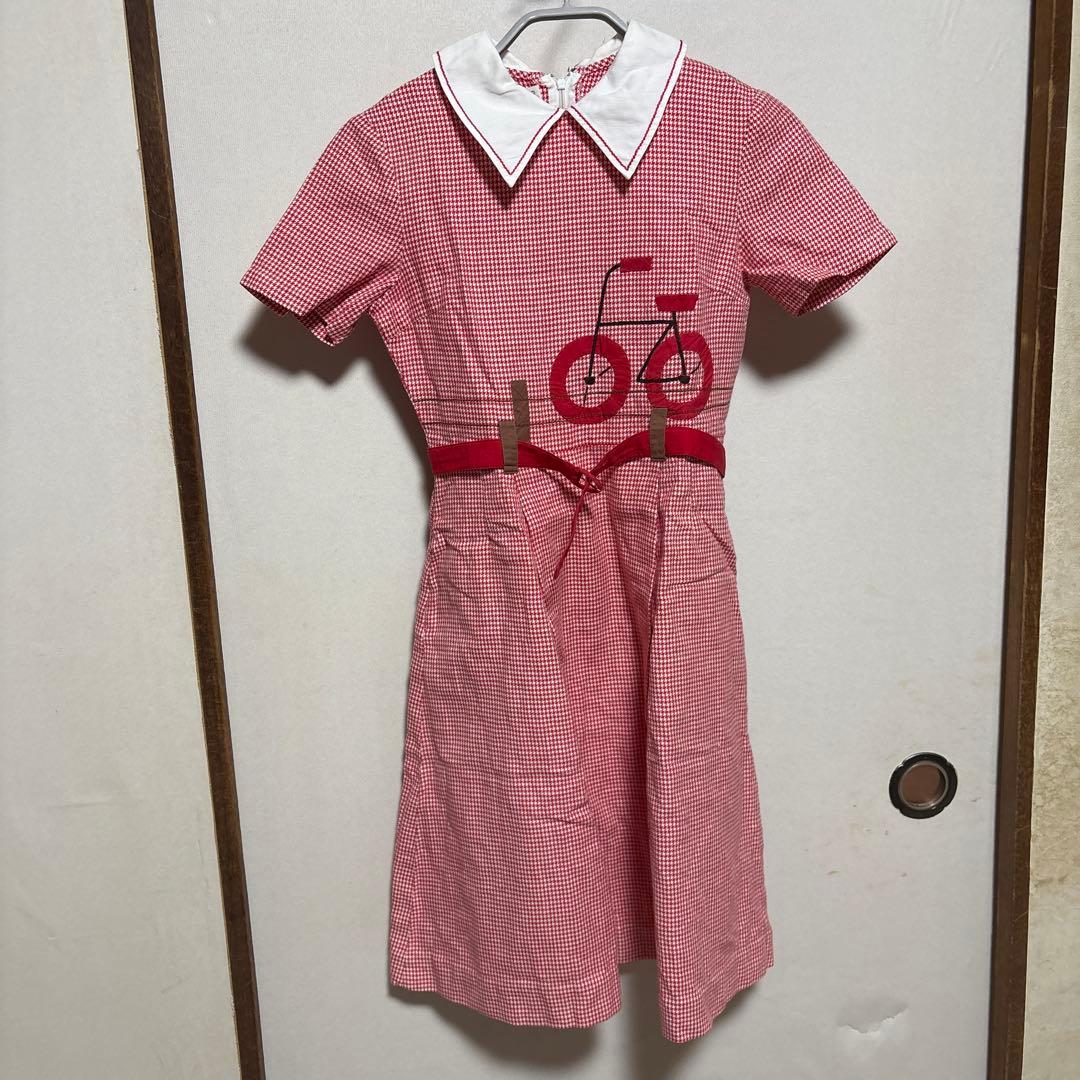 ファミリア 赤 千鳥格子 自転車 ワンピース - メルカリ