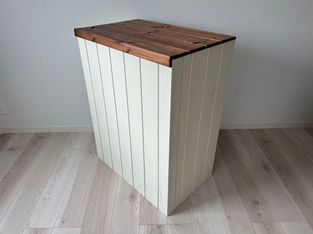 マルシェ•展示販売のレジ台に♪杉無垢材を使ったかわいいレジ