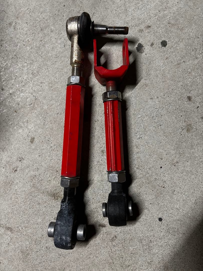 BRASH製　18 20 21クラウン　左右リアアッパーアームセット BRASH製 18 20 21クラウン 左右リアアッパーアームセット BRASH製 18