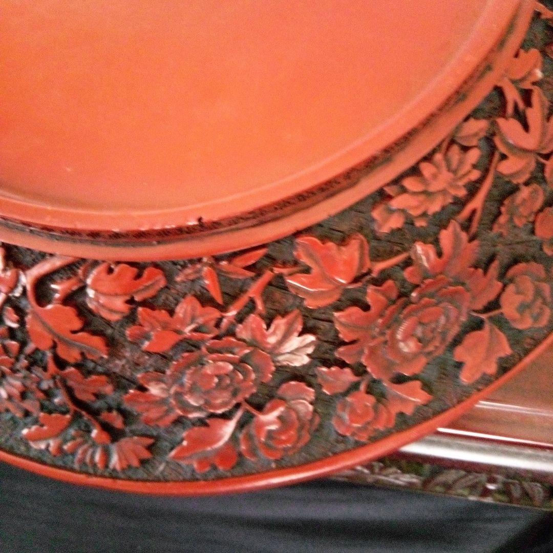 中国古玩 大清乾隆年製 堆朱 菓子鉢 唐草蝙蝠模様 - メルカリ