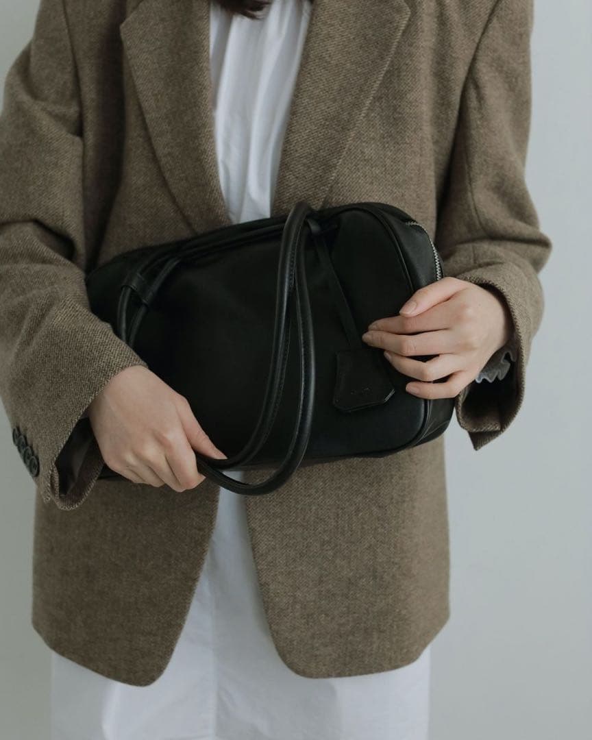 【美品】anuke Ecoleather Boston Bag ブラック anuke（アンヌーク） anuke 2025FallWinter バッグ Ecoleather Boston