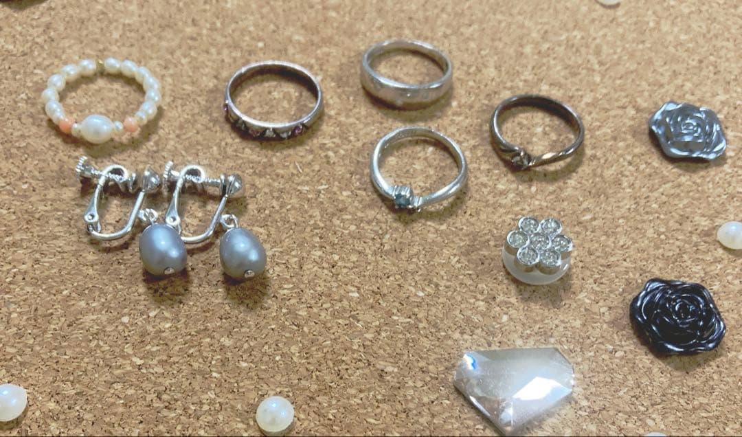 プラチナ、シルバー、純銀、指輪＋イヤリング、ビーズ指輪 指輪 メンズ レディース czダイヤ ウエーブ 波型 贅沢5粒 サイズフリー