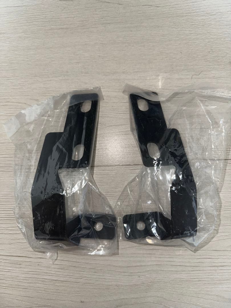 【ハイラックスgun125専用】ボンネットライトステー（ADVY製） 在庫限り‼️【ハイラックス専用】ボンネットライトステー（ADVY製