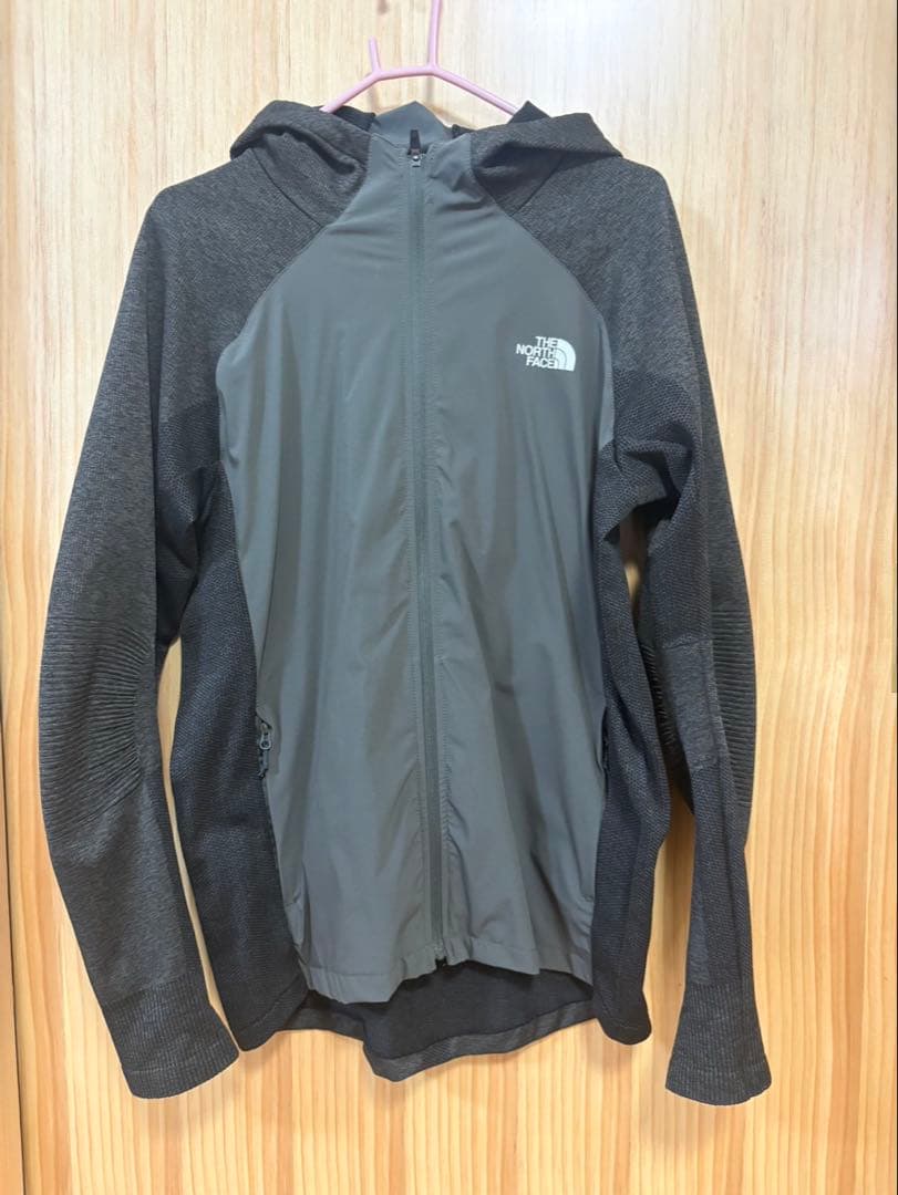 THE NORTH FACE ハイブリッドアンビションフーディ　NT 62190 ザ ノース フェイス THE NORTH FACE メンズ 陸上/ランニング ウインド