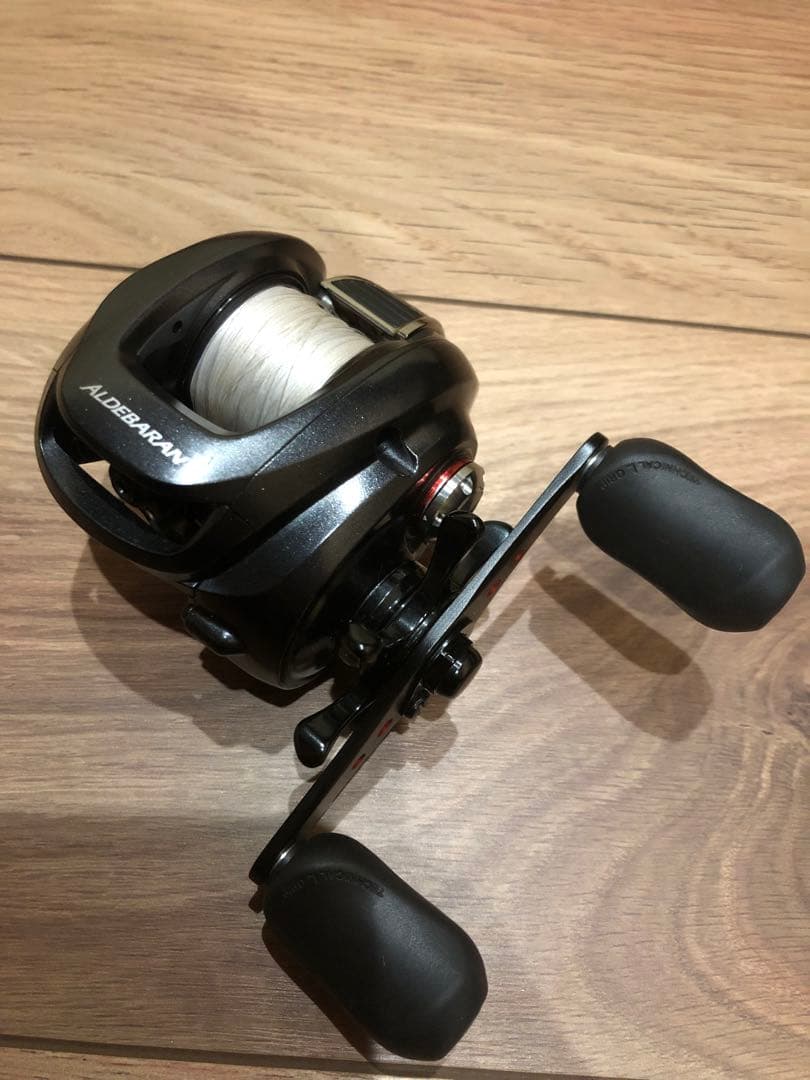 シマノ '12 アルデバラン BFS XGの出品です。 シマノ(SHIMANO) 12アルデバランBFS XG RIGHT ☆処分特別割引品 シマノ