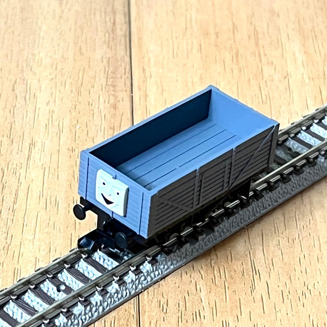 TOMIXきかんしゃトーマススタートセット +【絶版品】黄色のタンク貨車