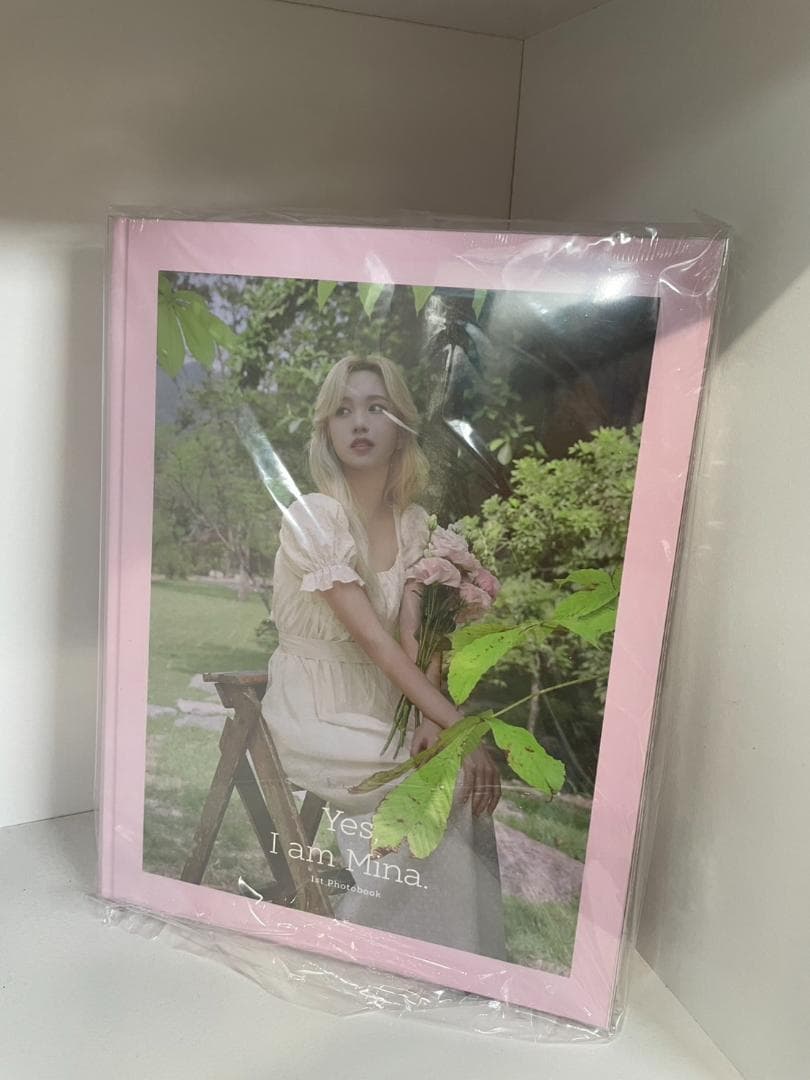 新品 Yes, I am Mina Pink ver TWICE ミナ　写真集 ktown4u.com : [Photobook] TWICE : Mina - 1ST PHOTOBOOK [Yes, I am