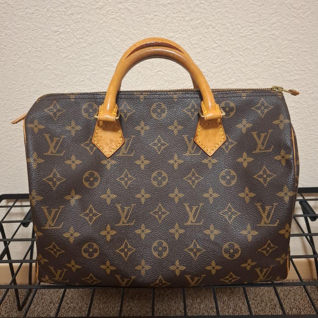 Louis Vuitton モノグラム スピーディ30 人気 定番☆ 人気スタイリストが大絶賛！いま本気で惹かれる「ルイ・ヴィトン」名品