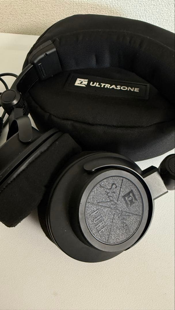DJ機材 ULTRASONE Signature PURE BLACK Signature PURE｜ULTRASONE｜株式会社アユート PCパーツ・VR