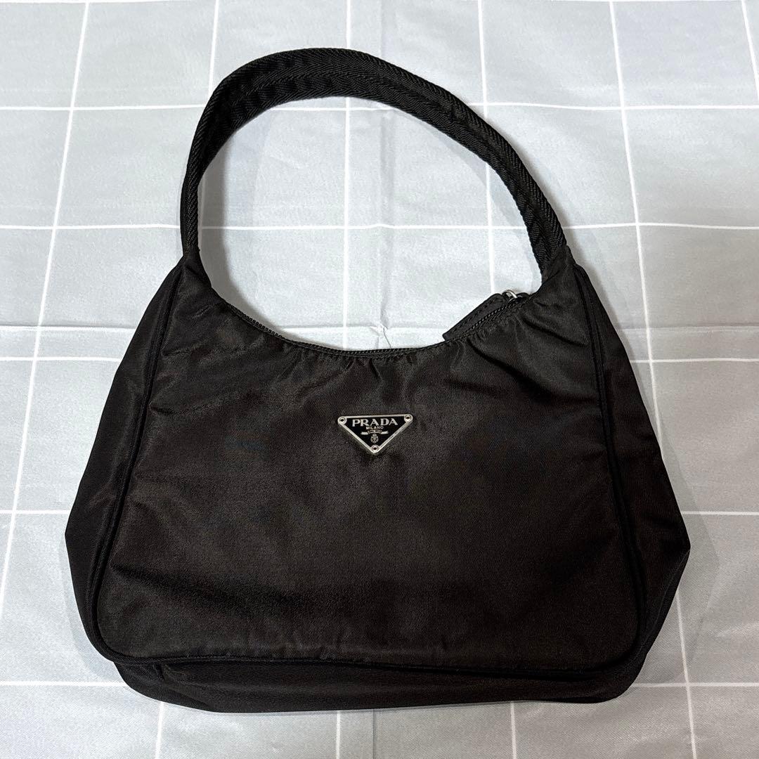 PRADA アクセサリーポーチ ミニバッグ ハンドバッグ ブラック - メルカリ