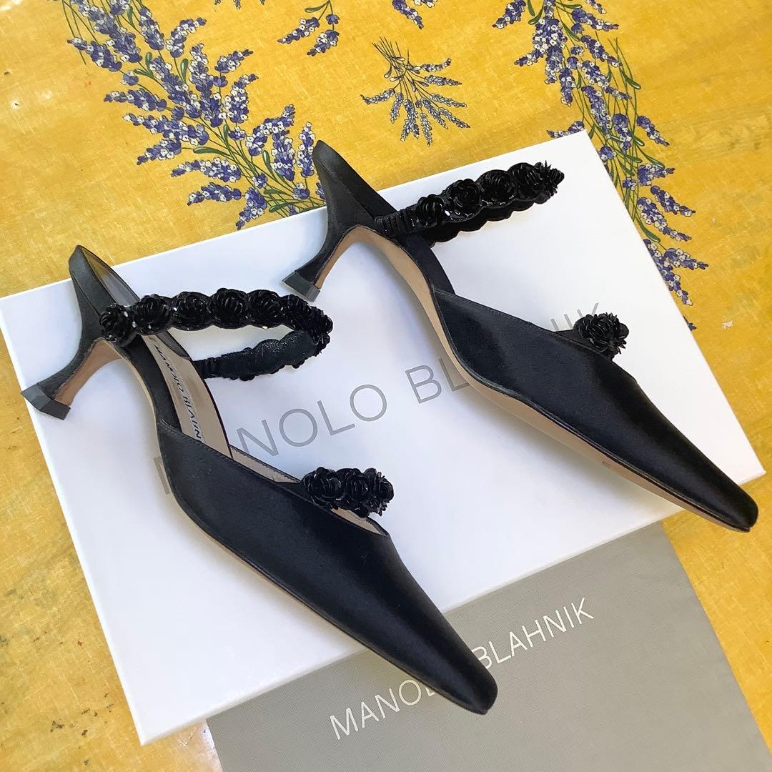 試着のみ新品! マノロブラニク バラモチーフ 極上サテン地 サンダル 22