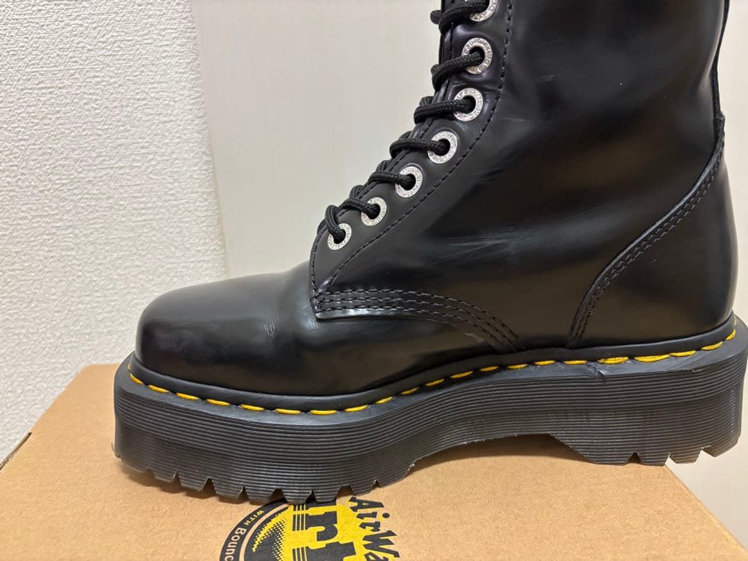 Dr. Martens 1490 QUAD SQUARED 10ホール 厚底 - メルカリ