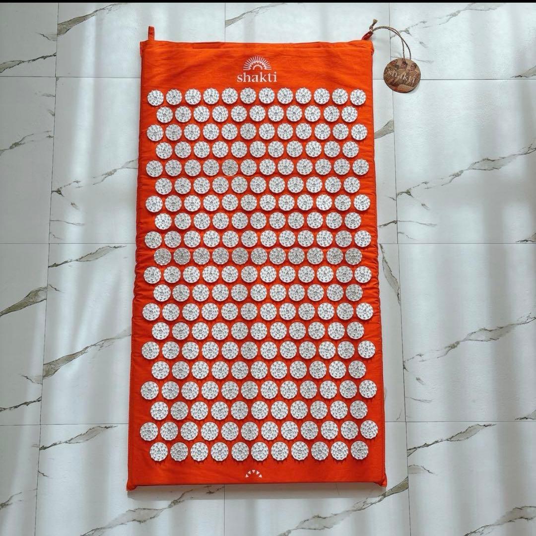 【Shakti シャクティマット】正規品 アキュプレッシャーマット 美品 Amazon.co.jp: 【正規品】シャクティ 指圧マット レバル② ピンク