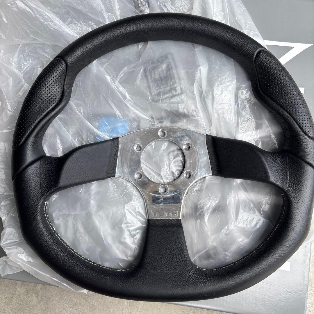 momo ステアリングホイール 35パイ Amazon | MOMO(モモ) ステアリング ネロ 35パイ BK/スエード N-2