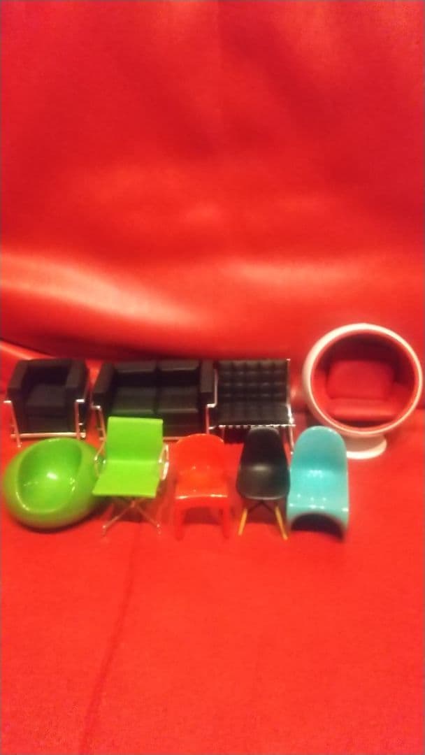 レアックジャパン デザイナーズチェア コレクション セット ホビーサーチブログ - 人気のデザイナーズチェアが精巧なミニチュアに