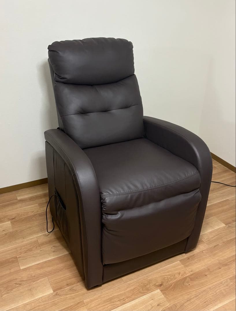 値下げ！送料込み！電動ラウンジチェア SISTA-シスタ-ダークブラウン 電動ラウンジチェア SISTA neo(シスタネオ)ダークブラウン｜まつげ