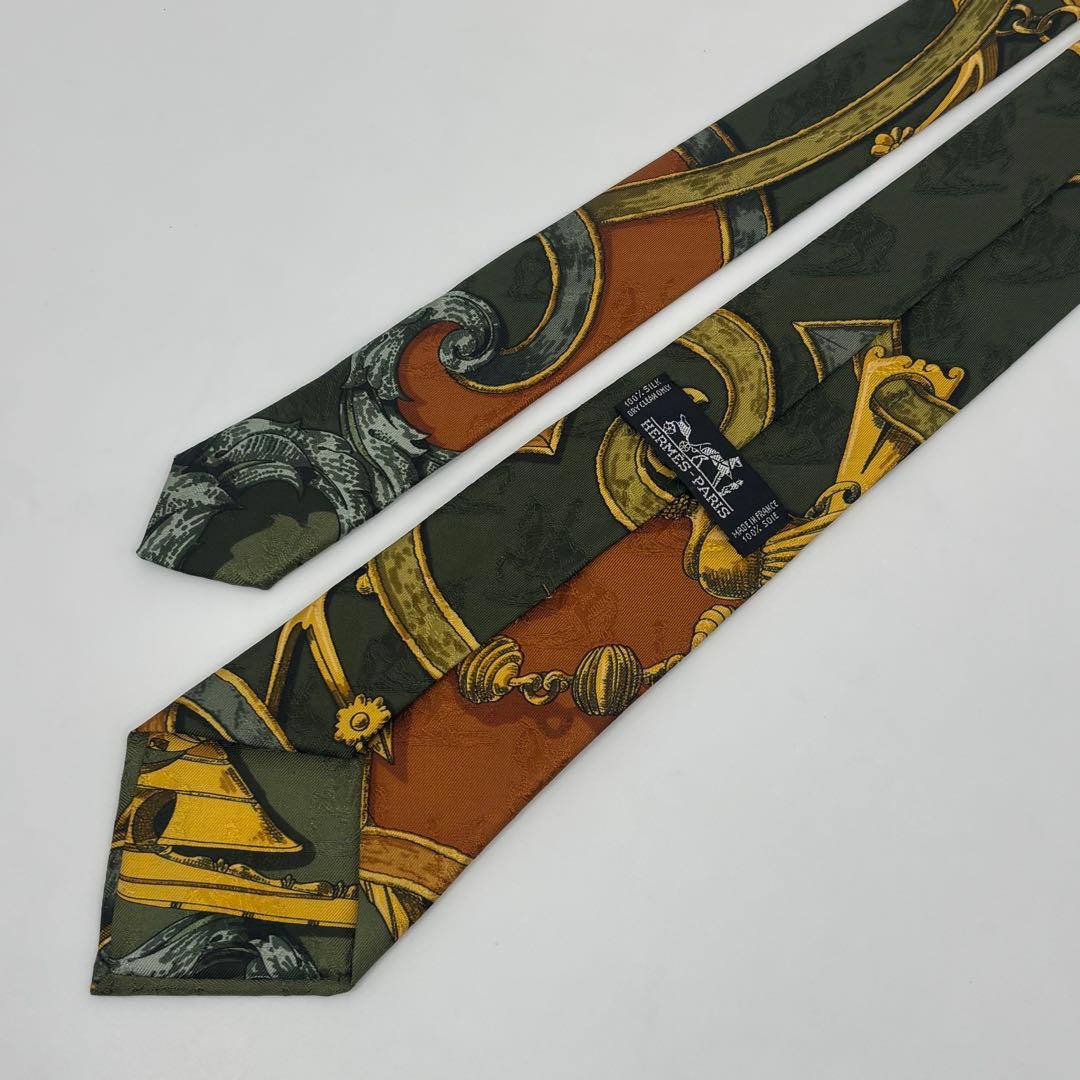 【極美品✨】 エルメス 馬車 刺繍 ネクタイ 総柄 グリーン シルク100% 極美品】エルメス HERMES シルク100% ネクタイ 総柄 フランス製 - メルカリ