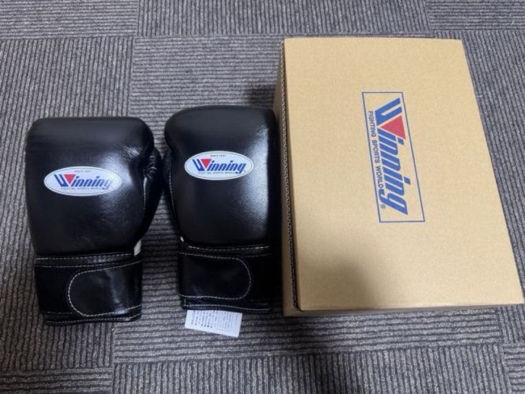〔ウイニング〕Winningマジックテープ ボクシンググローブ 8oz ブラック ウイニング(WINNING) ボクシンググローブ プロフェッショナルタイプ 8